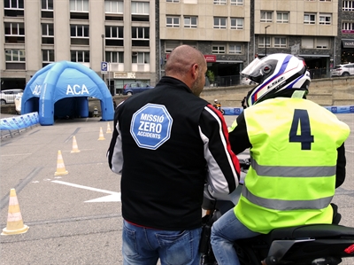 Una trentena motoristes completen satisfactòriament el curs de conducció segura amb moto el primer cap de setmana de la campanya de seguretat viària Missió Zero Accidents