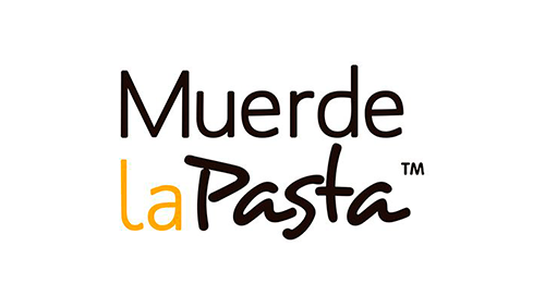 Muerde la pasta